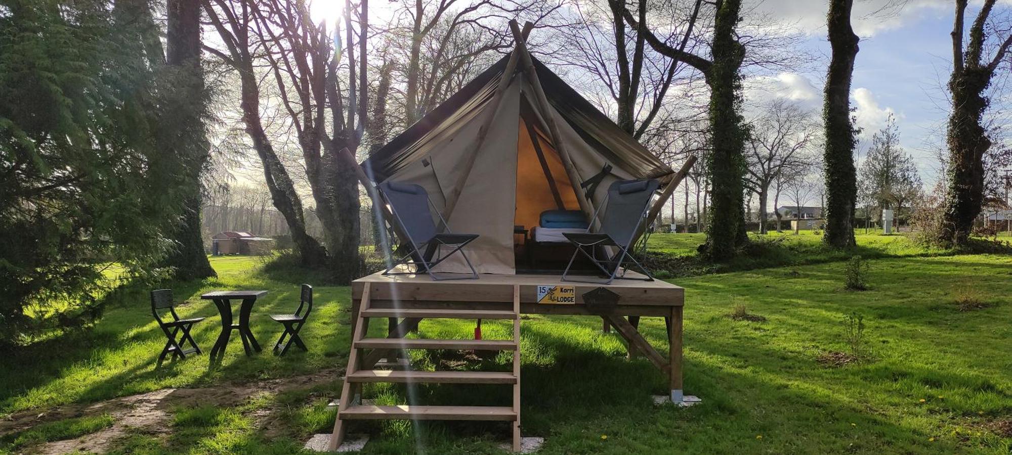 Camping Le Val Aux Fees - Broceliande Concoret Esterno foto