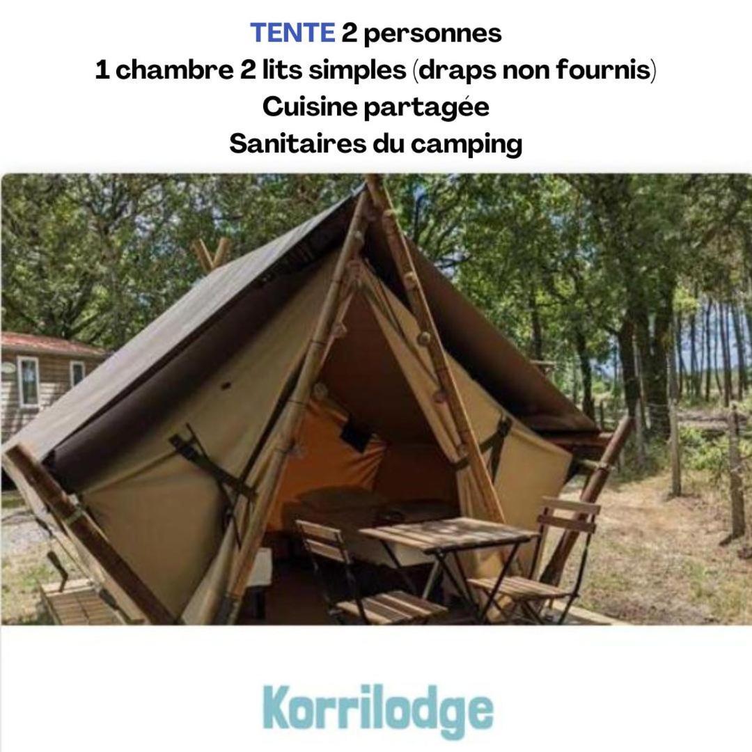 Camping Le Val Aux Fees - Broceliande Concoret Esterno foto