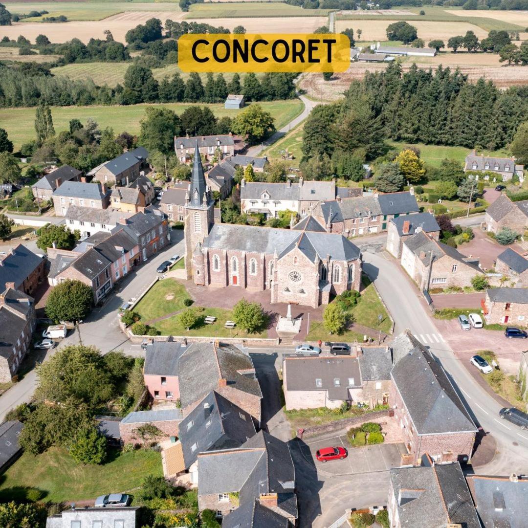 Camping Le Val Aux Fees - Broceliande Concoret Esterno foto