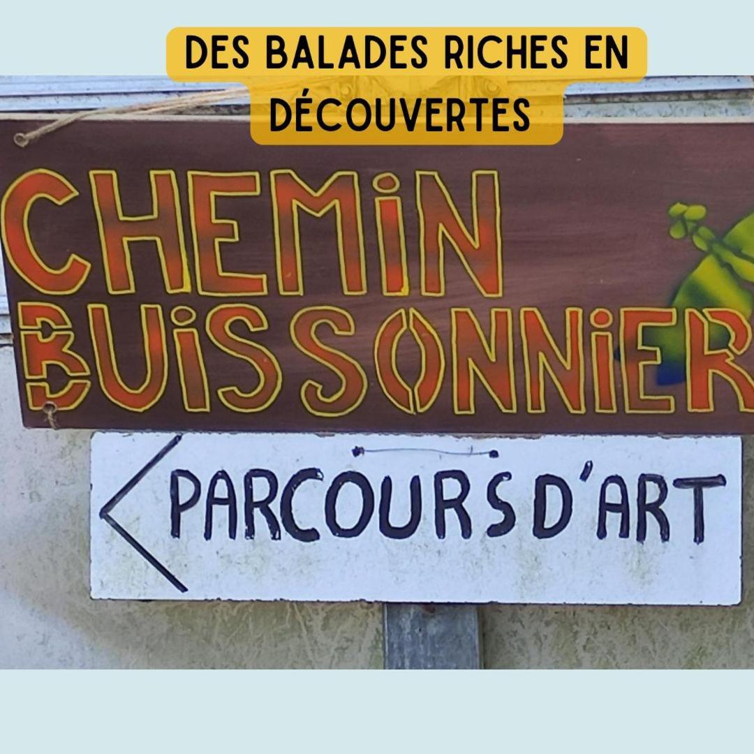 Camping Le Val Aux Fees - Broceliande Concoret Esterno foto